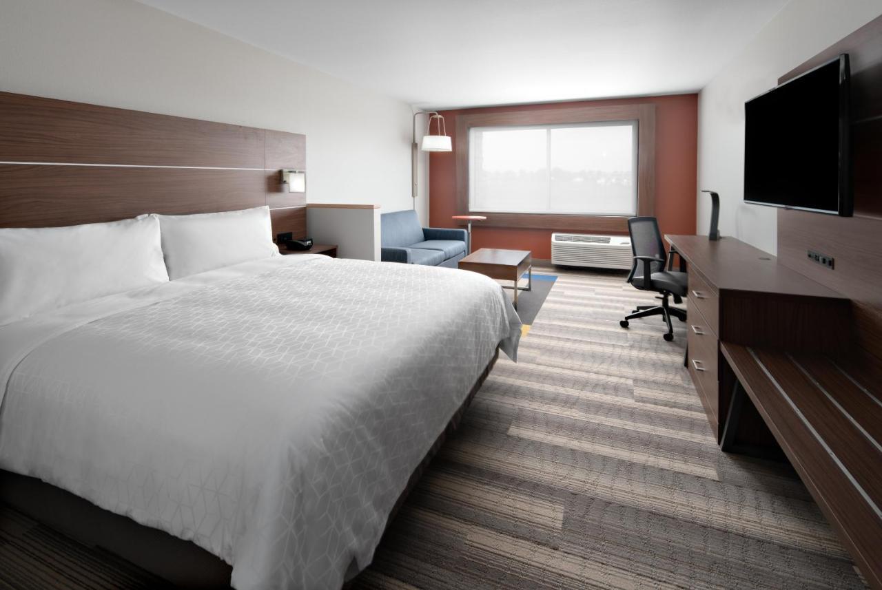 Holiday Inn Express & Suites - Elkhorn - Lake Geneva Area By Ihg Exterior foto